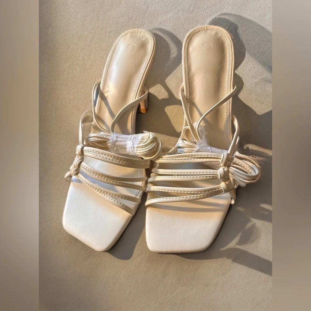 NEW Women’s Strappy Lace Up Heeled Sandals Square Open Toe Stiletto Tan Size 8.5